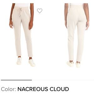 YOGA LICIOUS LUX Tapered Cargo Jogger Pants